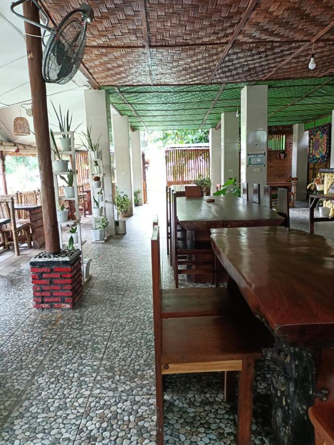 Brown Bamboo Guest House & Trekking Bukit Lawang Eksteriør bilde