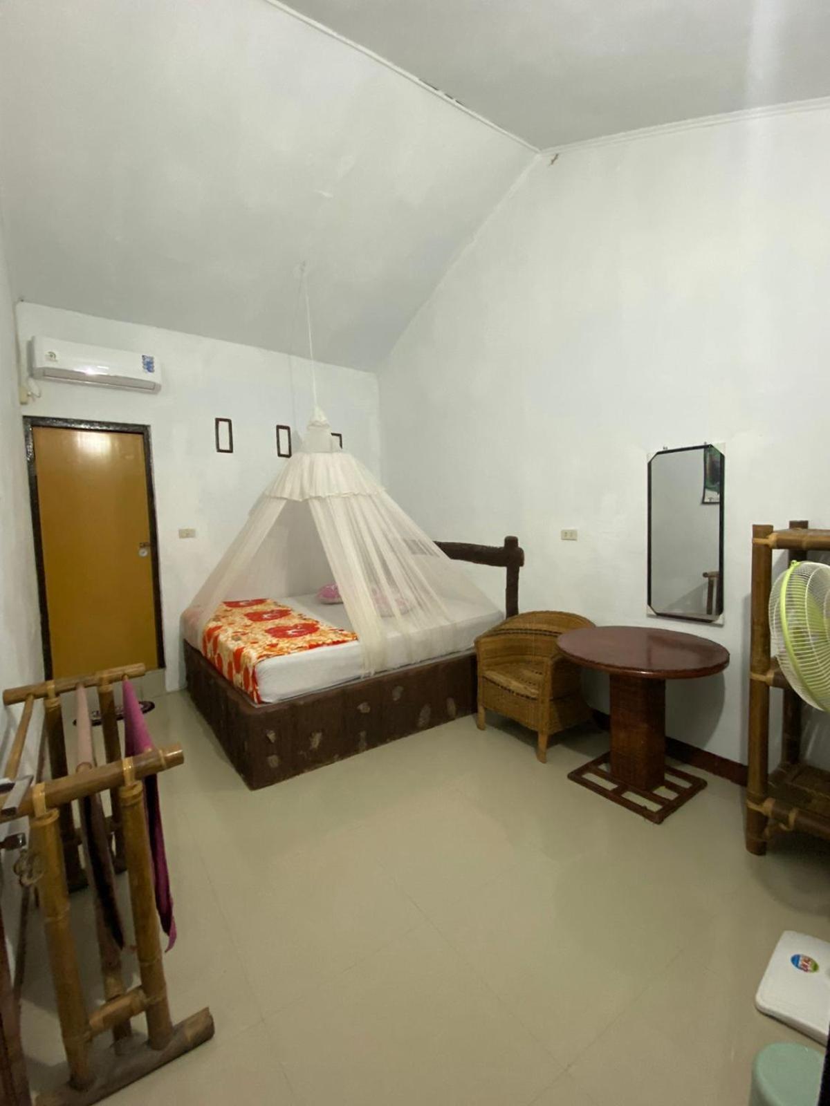 Brown Bamboo Guest House & Trekking Bukit Lawang Eksteriør bilde